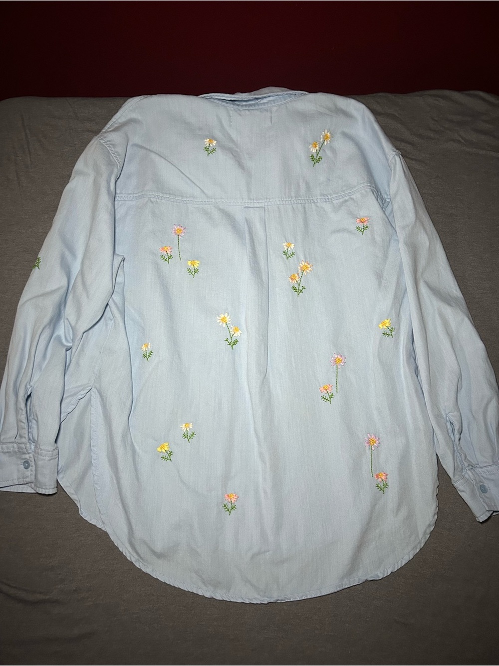 Billy T Embroidered Daisy Light Blue Chambray Button-Down Shirt - Picture 7 of 7